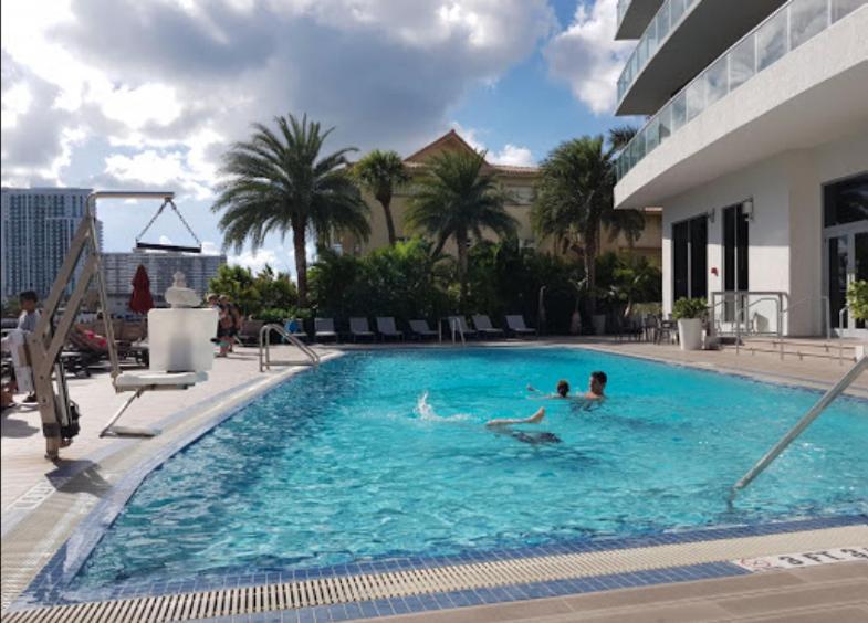 Studio 2Bed Beach Apmt With Amazing Views 30B شاطئ هالانديل المظهر الخارجي الصورة